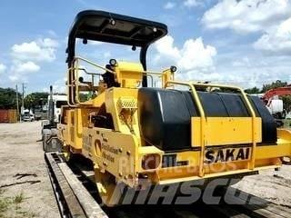 Sakai SW850ND II 싱글 드럼 롤러