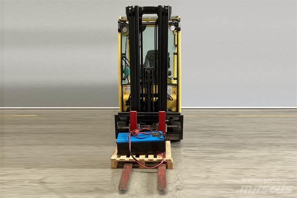Hyster J1.6XN 전동 지게차