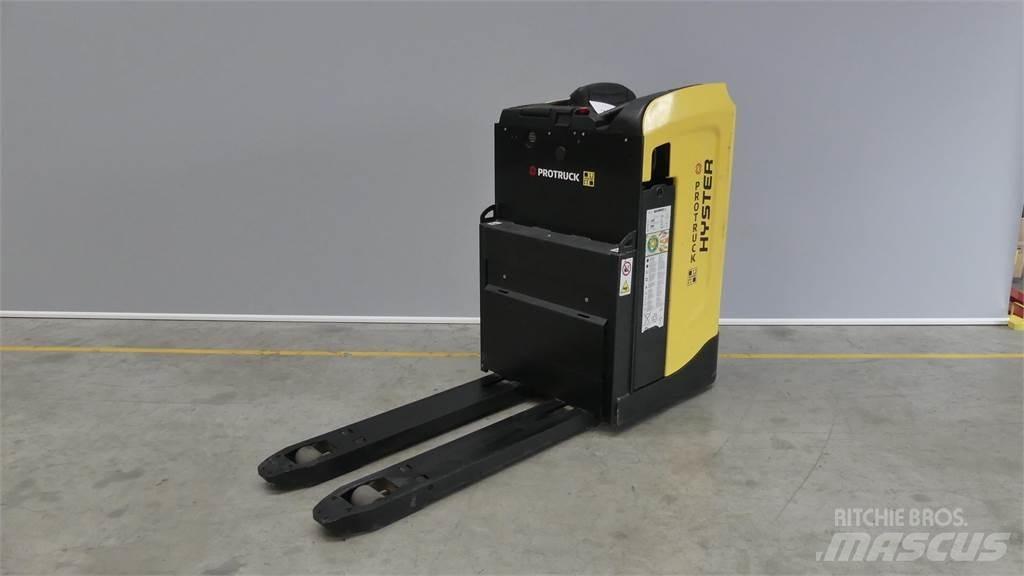 Hyster RP2.0N 보행식 리치 지게차