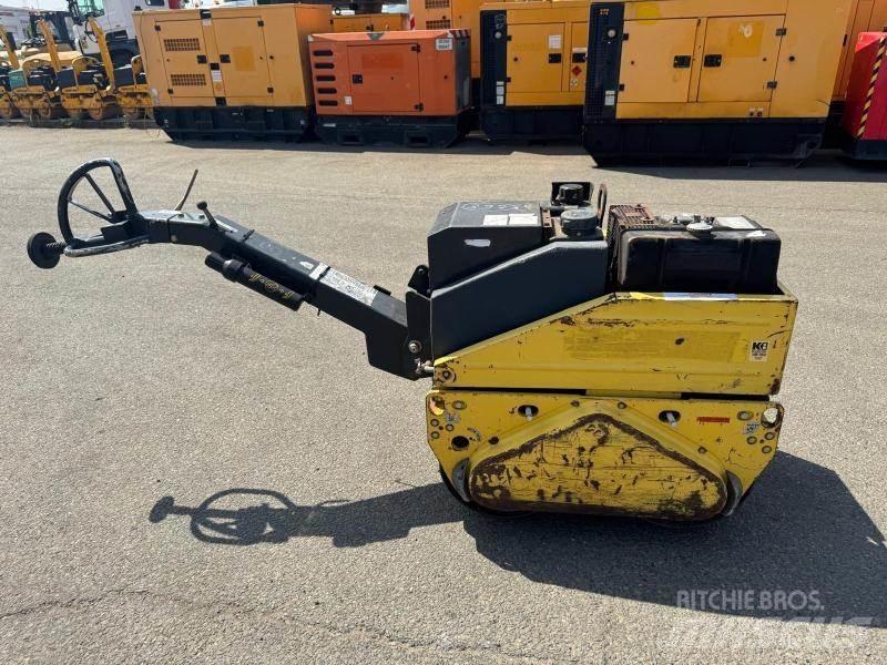 Bomag BW65 토양 다짐기
