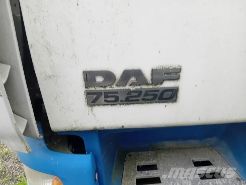 DAF CF 탑차 트럭