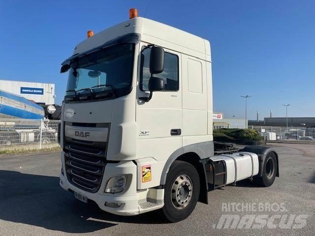 DAF XF105 트랙터 유닛