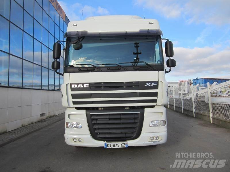 DAF XF105 460 트랙터 유닛