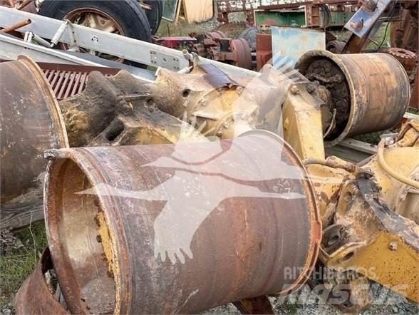 CAT D40D 연결식 홀러