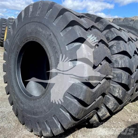  MAGNA 23.5X25 타이어, 휠 및 림