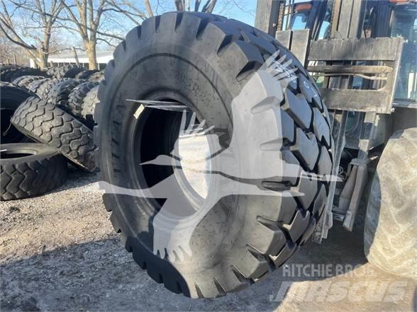 Titan 20.5R25 타이어, 휠 및 림