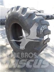 Titan 20.5x25 타이어, 휠 및 림
