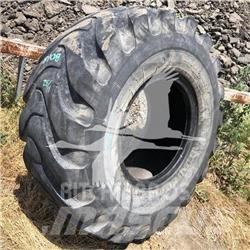 Titan 20.5x25 타이어, 휠 및 림