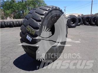 Titan 26.5R25 타이어, 휠 및 림