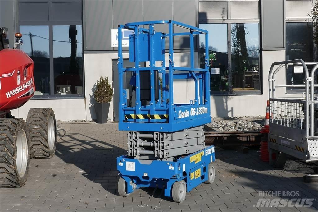Genie GS 1330 가위형 리프트