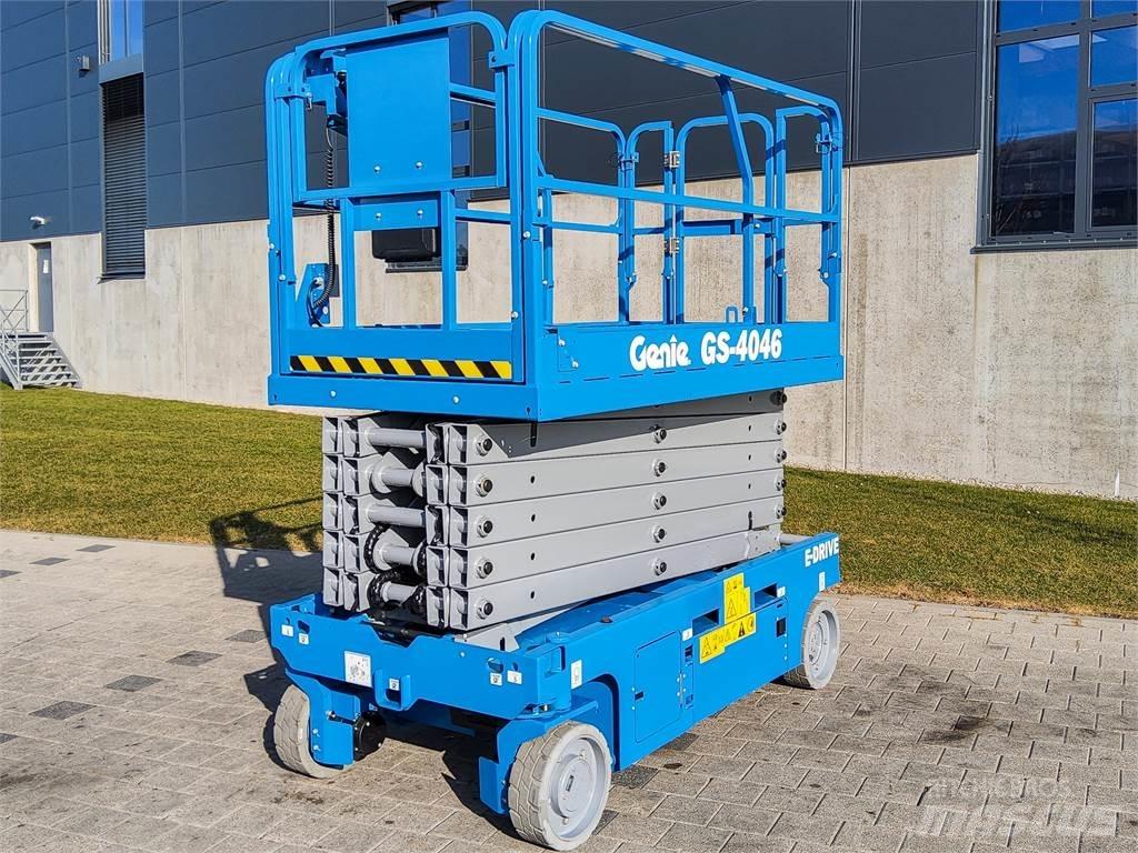 Genie GS 4046 가위형 리프트