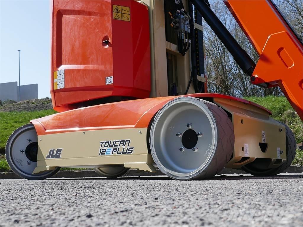 JLG Toucan 12E Plus 인원/화물 앨리베이터