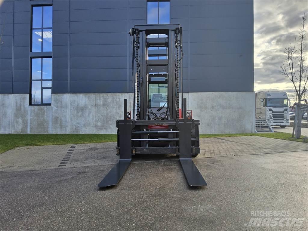 Kalmar DCE 150-12 디젤 지게차