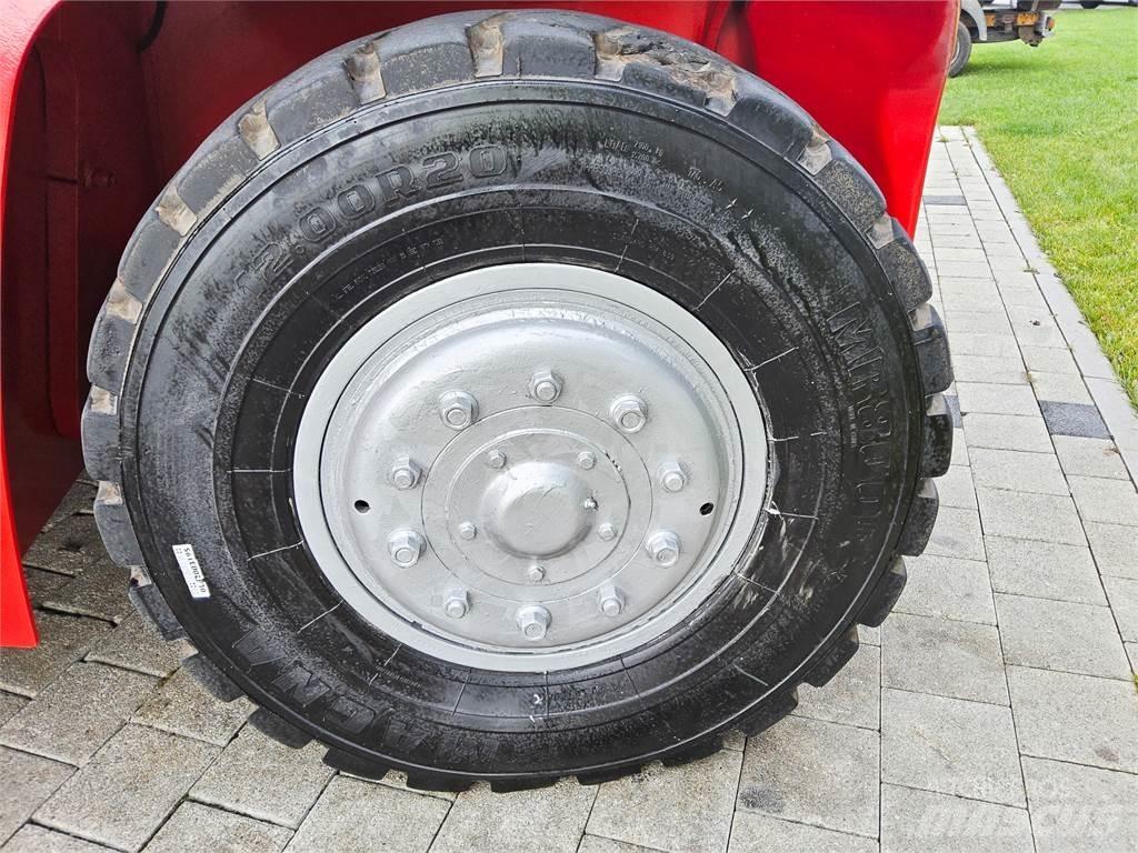 Kalmar DCE 150-12 디젤 지게차