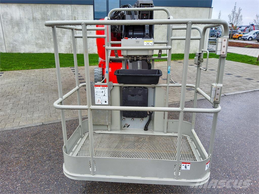 Manitou 150 AETJC 관절형 전동이동 리프트