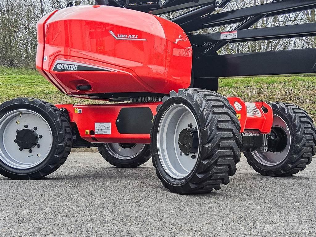 Manitou 180 ATJ 관절형 전동이동 리프트
