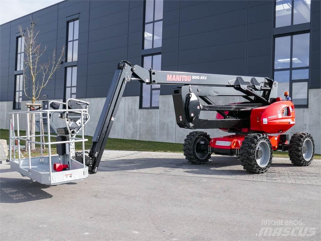 Manitou 200 ATJ 관절형 전동이동 리프트