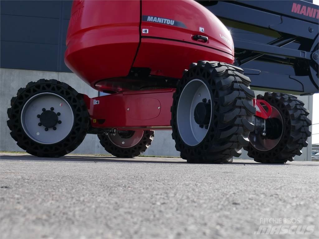 Manitou 200 ATJ 관절형 전동이동 리프트