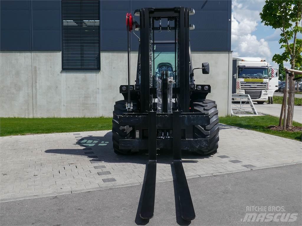 Manitou M 50-4 험지용 트럭