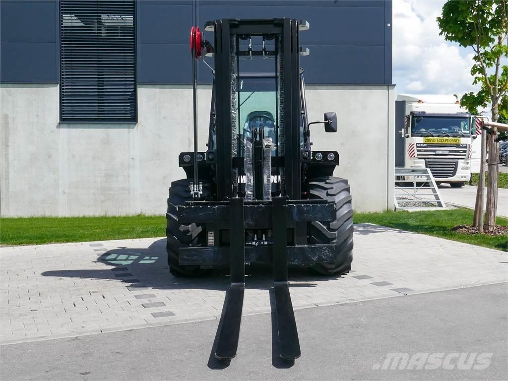 Manitou M 50-4 험지용 트럭