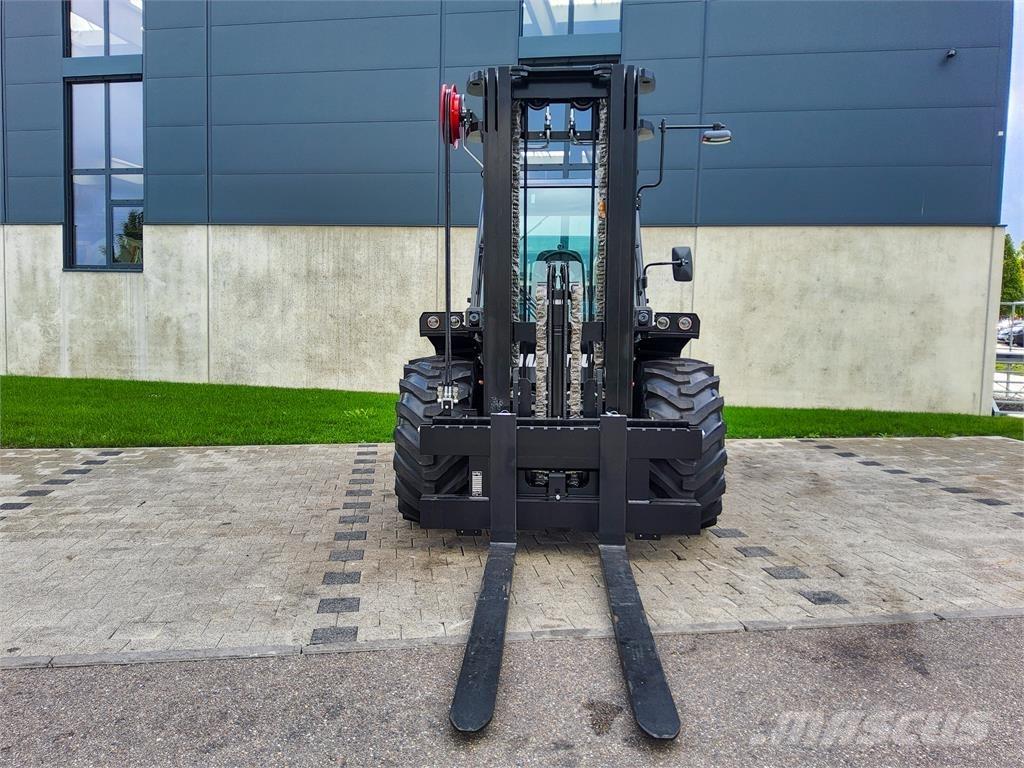 Manitou M 50-4 험지용 트럭