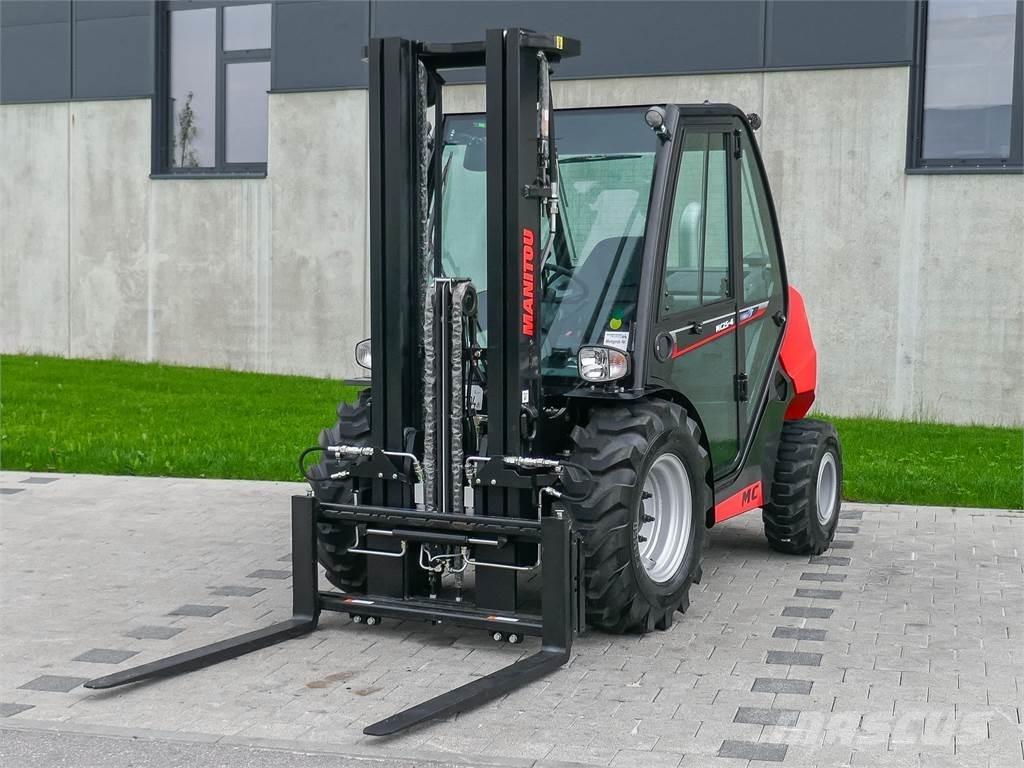 Manitou MC 25-4 험지용 트럭