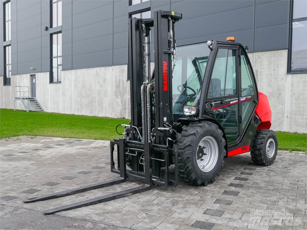 Manitou MC 30-4 험지용 트럭