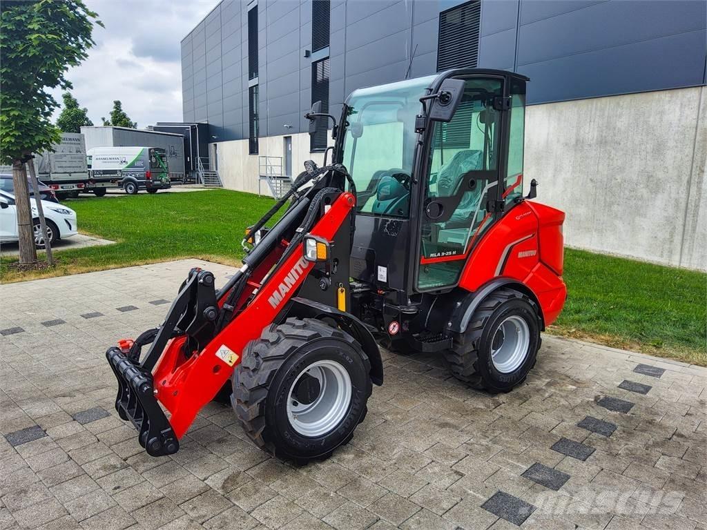 Manitou MLA 3-25H 소형 굴삭기 7톤 미만