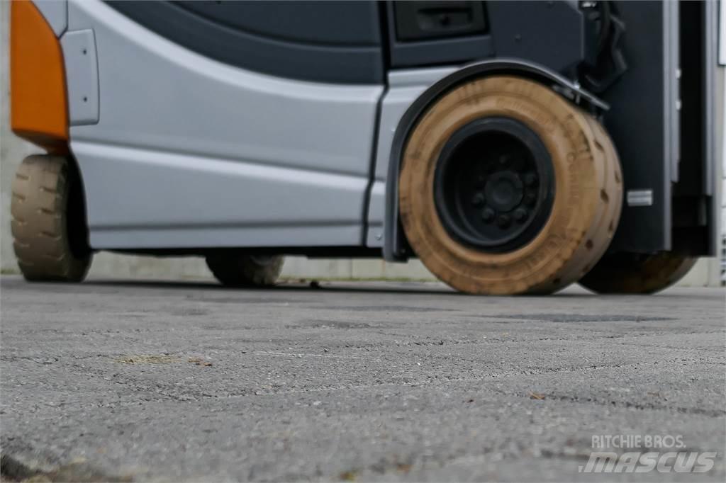 Still RX 60-30 전동 지게차