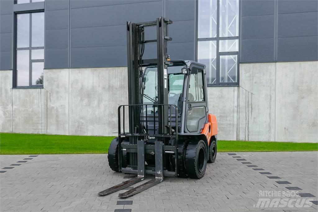 Toyota 52-8FDJF35 디젤 지게차
