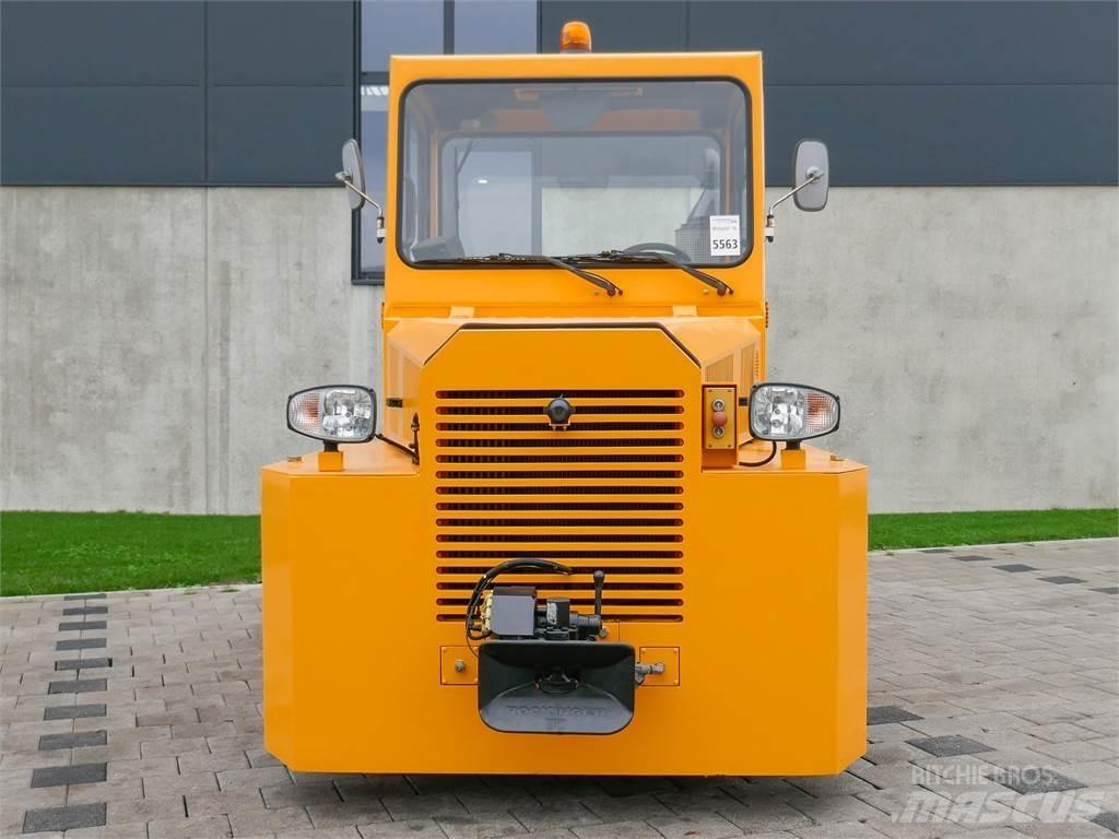 Volk DFZ 120H 견인 트럭