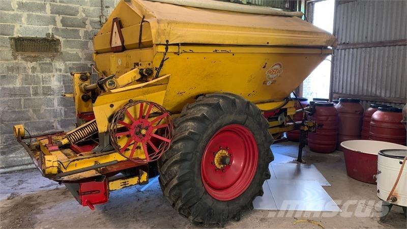 Bredal B 4 미네랄 살포기