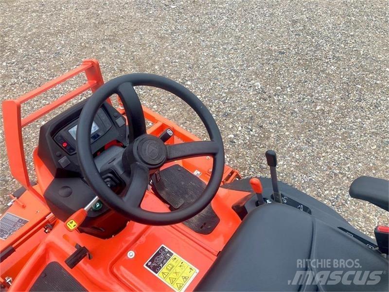 Kubota F-391 다용도 공구 운반차