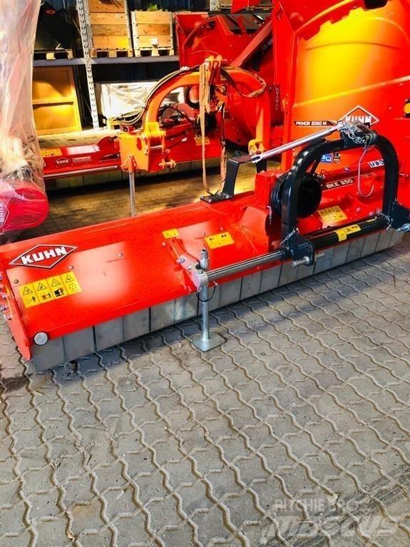 Kuhn BKE 250 제초기