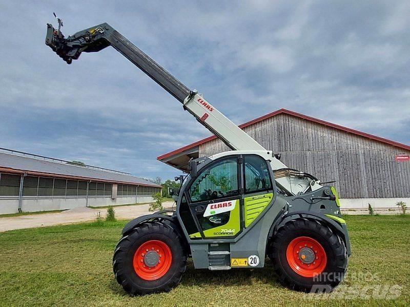 CLAAS Scorpion 7044 텔러 핸들러