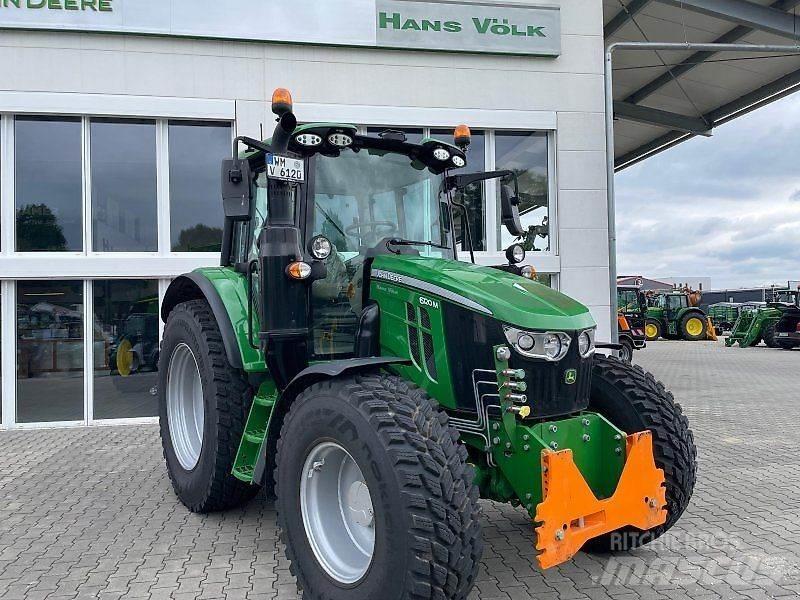 John Deere 6120M 트랙터
