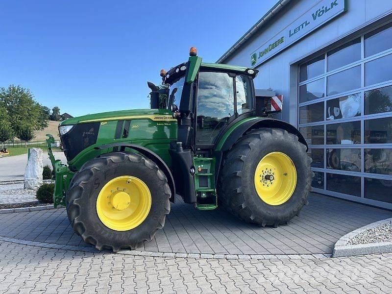 John Deere 6R250 트랙터