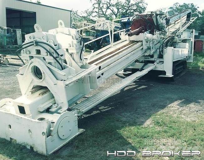 American Augers DD-140 수평 굴착 장치