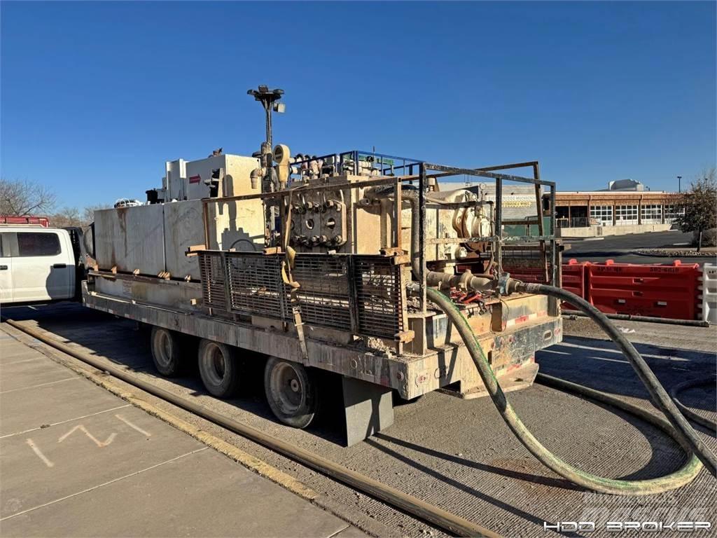 American Augers DD-330 수평 굴착 장치