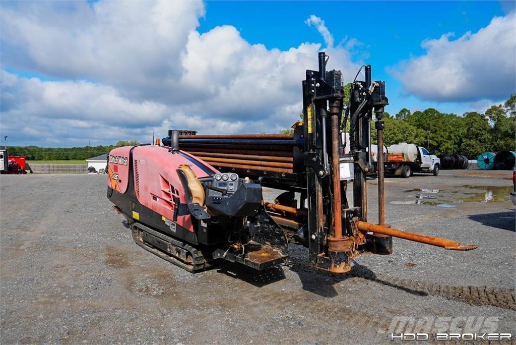 Ditch Witch JT20 수평 굴착 장치