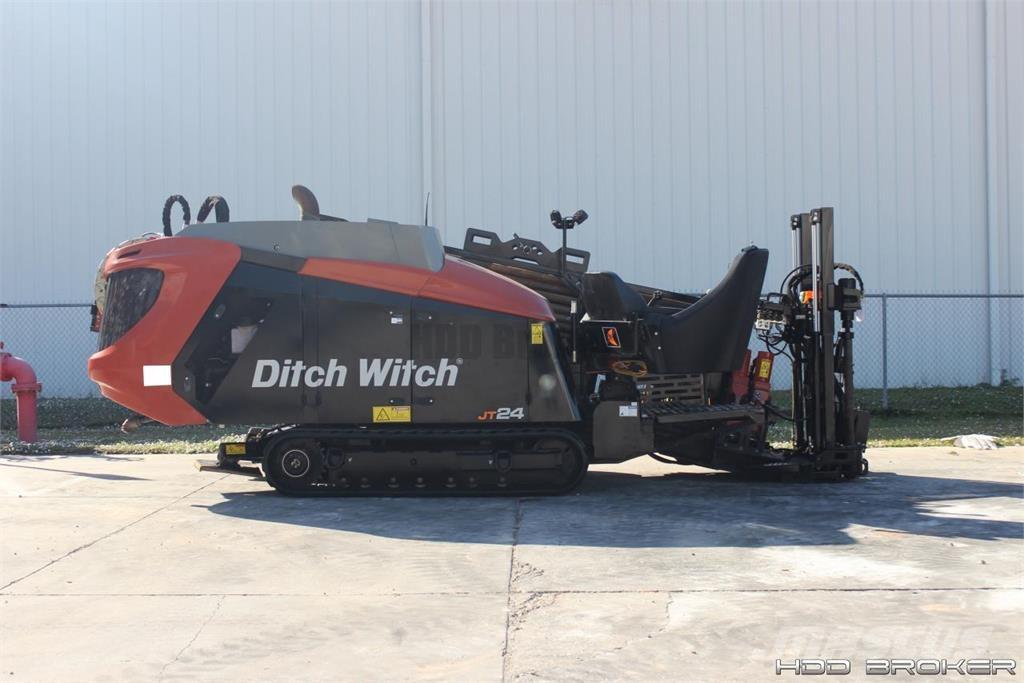 Ditch Witch JT24 수평 굴착 장치