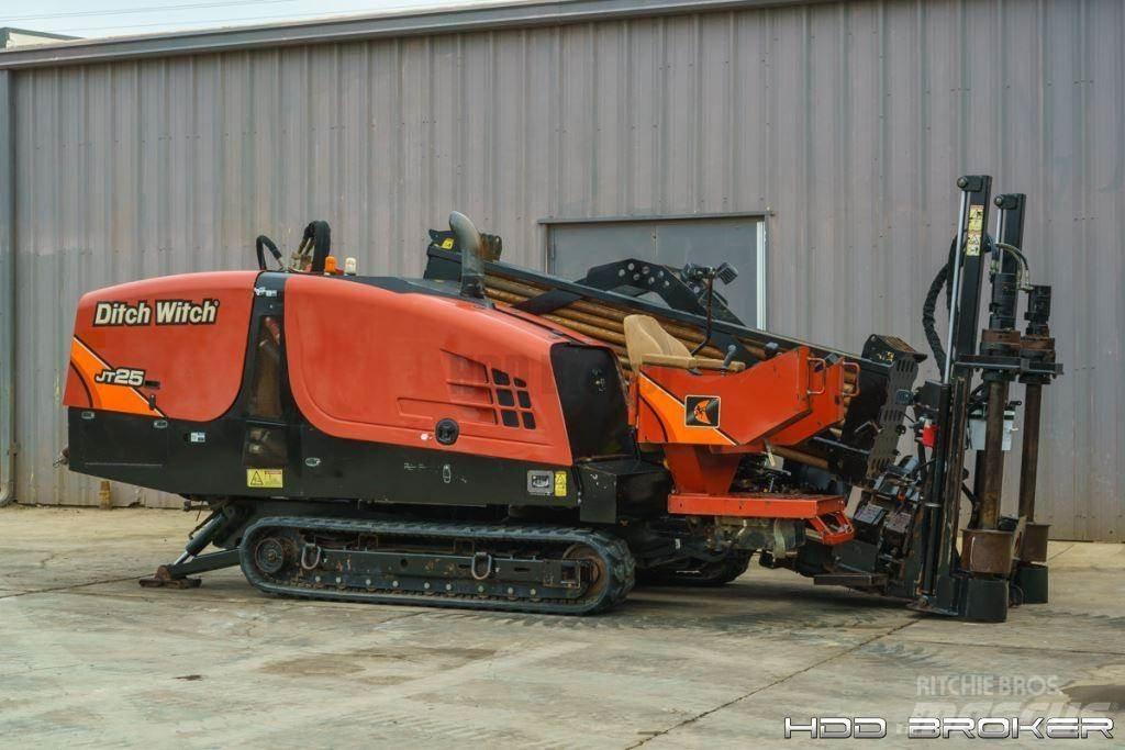 Ditch Witch JT25 수평 굴착 장치
