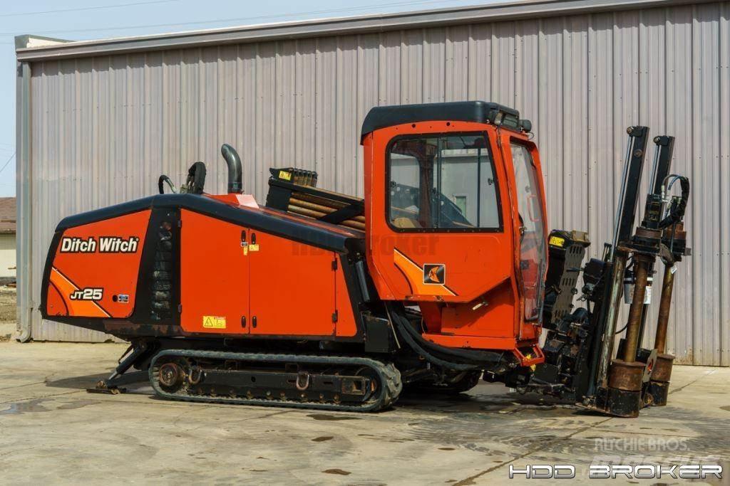 Ditch Witch JT25 수평 굴착 장치