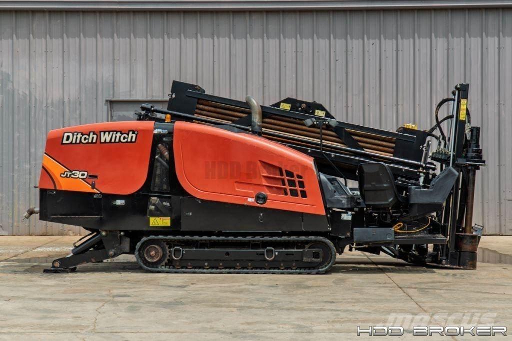 Ditch Witch JT30 수평 굴착 장치