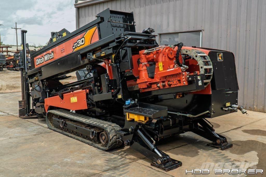 Ditch Witch JT30 수평 굴착 장치