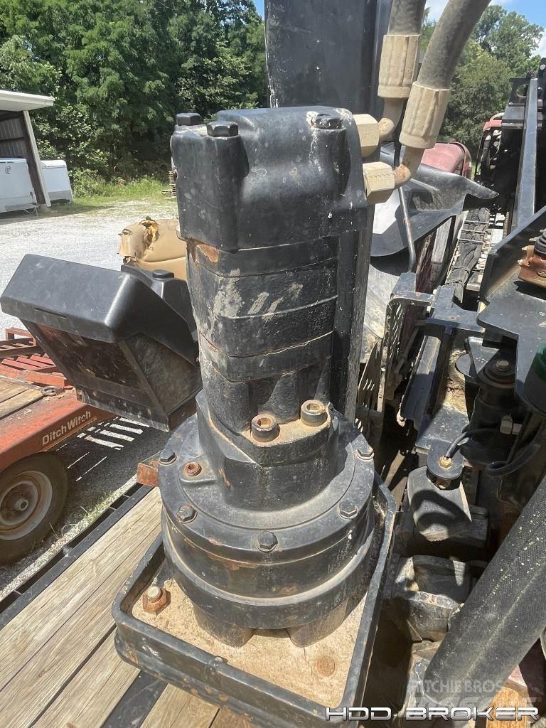 Ditch Witch JT3020 Mach 1 수평 굴착 장치