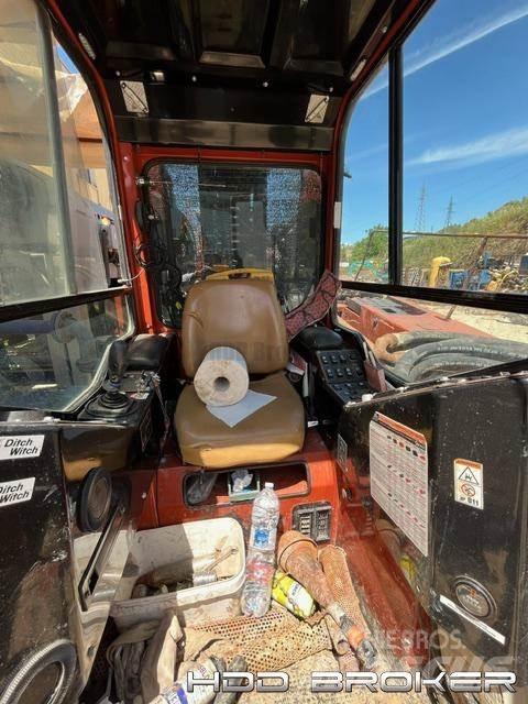 Ditch Witch JT3020 Mach 1 수평 굴착 장치