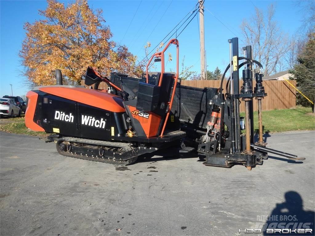 Ditch Witch JT32 수평 굴착 장치