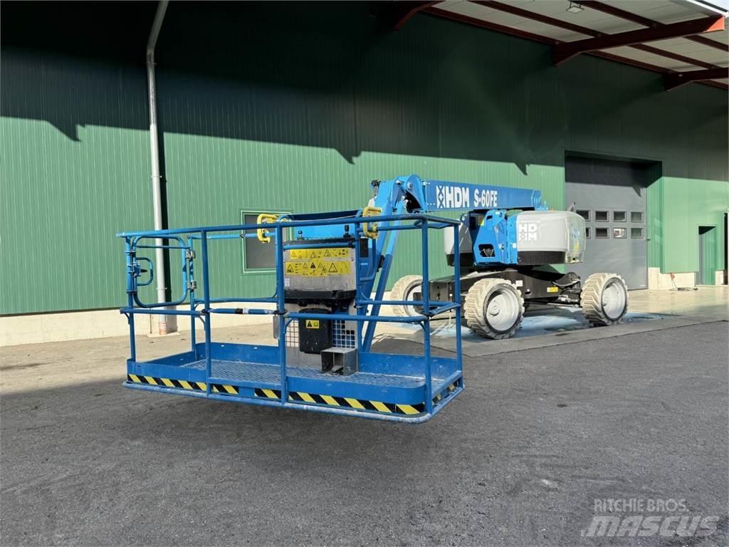 Genie S-60 FE 관절형 전동이동 리프트