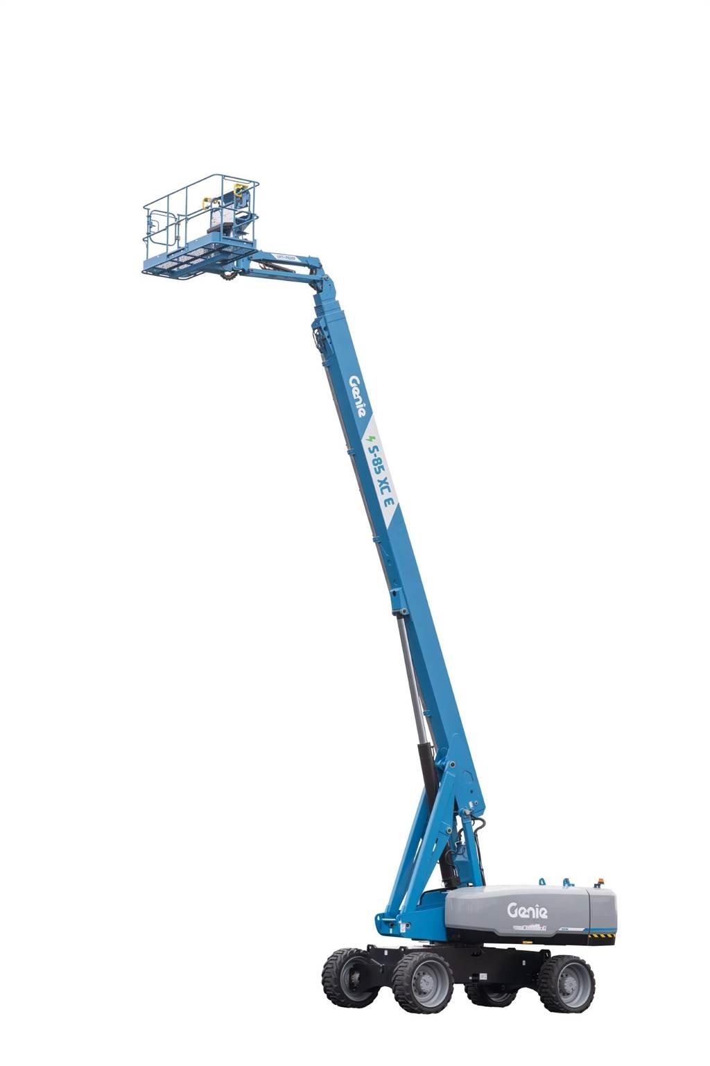 Genie S-85 XC E 관절형 전동이동 리프트